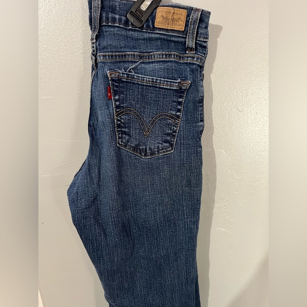 levi’s perfectly slimming bootcut 512 jeans